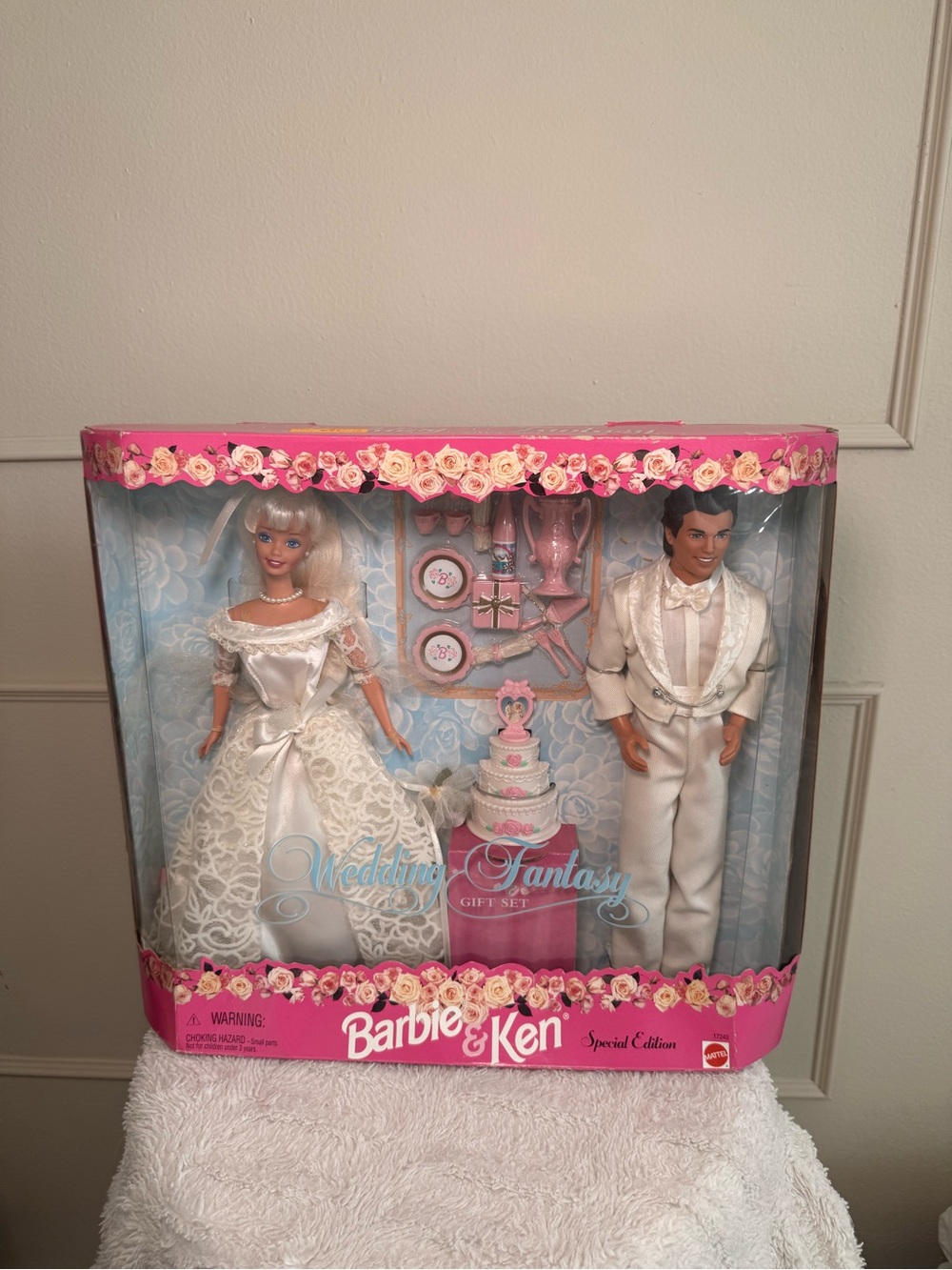 Vintage Barbie & Ken Wedding Fantasy Gift Set NIB